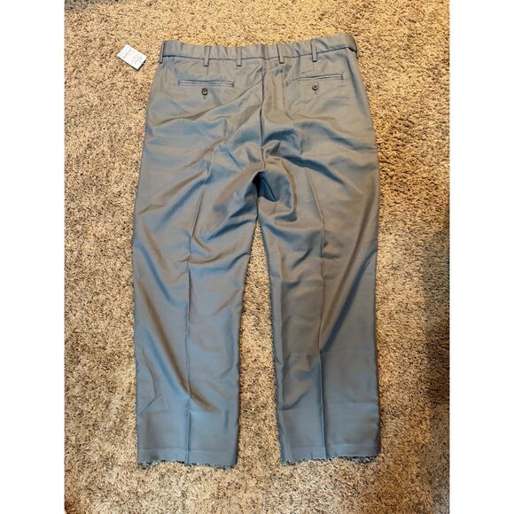 Amazon essentials dark gray 40W X 29L - Picture 3 of 6